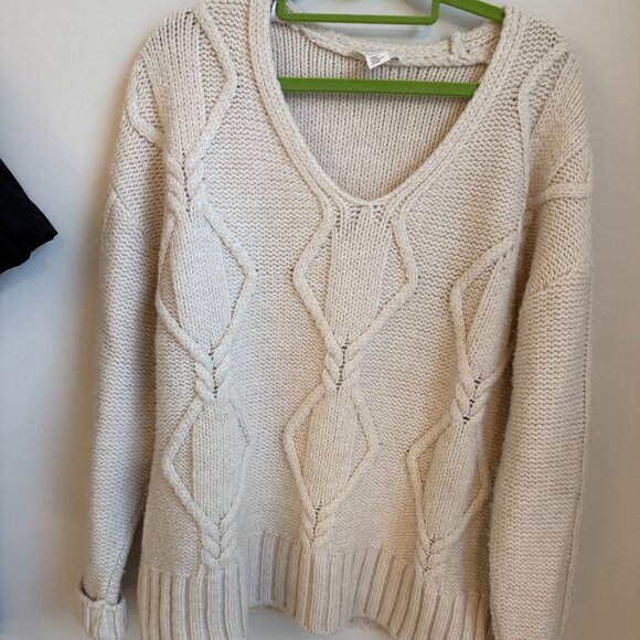 H&M Chunky Knit Cream Sweater - Picture 1 of 3